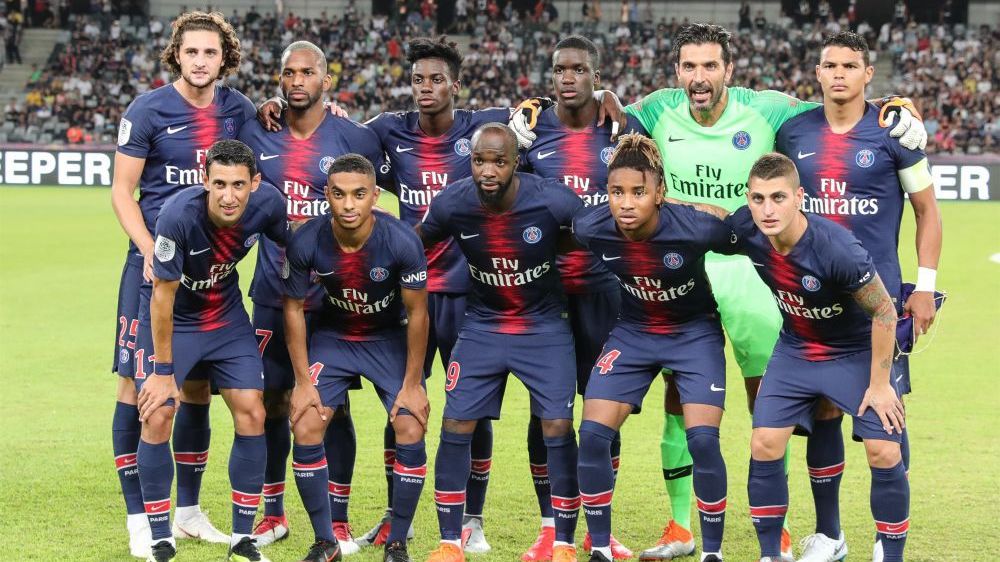 马卡：法院驳回安东尼红牌停赛暂停执行申请，他将无缘德比战（马卡：法院未批准安东尼红牌禁赛暂缓执行，他将缺席德比）