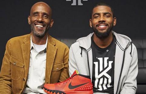 状态出色！广东外援奎因打满首节9中4拿到10分3板2断（手感火热！广东外援奎因首节打满，9投4中砍下10分3板2抢断）