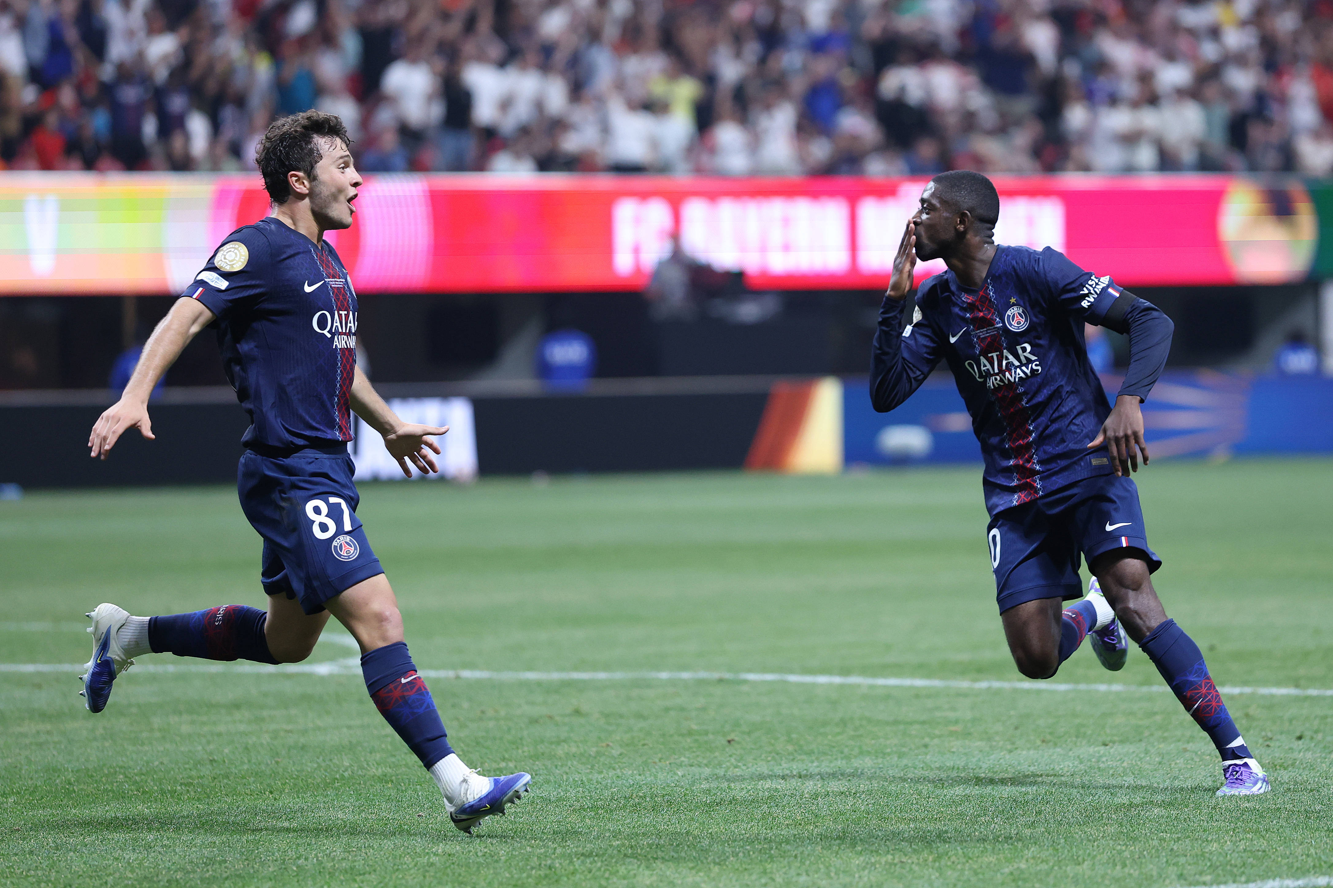 斯基拉：那不勒斯计划通过冬窗买中场，目前看上梅努等5人（斯基拉：那不勒斯计划在冬窗补强中场，梅努位列5人候选名单）