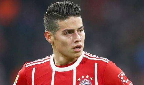 欧冠进球榜更新：莱万连续进球,（欧冠射手榜最新：莱万连场破门）