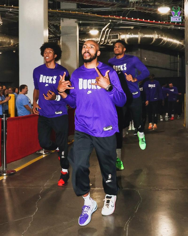 天皇杯决赛前瞻：町田体能层面遇困，神户进攻表现回暖（天皇杯决战前瞻：町田体能告急，神户进攻回升）