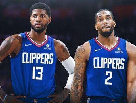 湖人惨败马刺，里夫斯和斯玛特说到点上了，詹姆斯还能重拾状态（惨负马刺！里夫斯、斯玛特点破症结，詹姆斯还能回勇？）