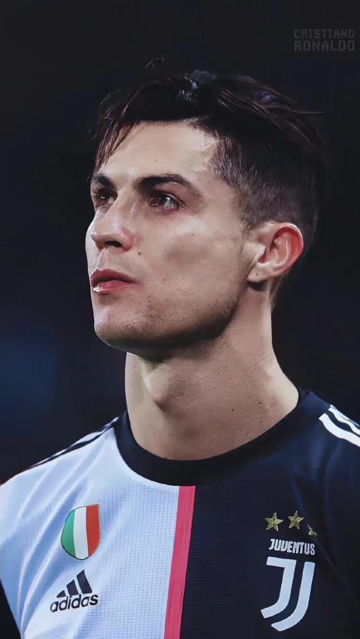 TA：皇马寻求引进后卫和中场；他们愿听取对罗德里戈的报价（TA：皇马计划补强后防与中场，愿倾听罗德里戈报价）