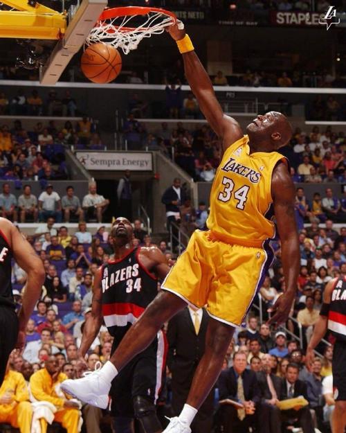 巴萨2比1逆转法兰克福，本赛季7次逆转创纪录（巴萨2-1逆转法兰克福，本季第7次翻盘创纪录）