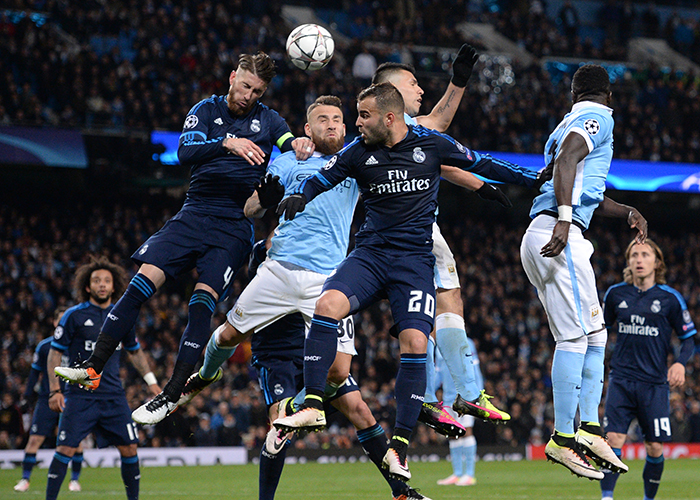 李镇全：战越南下半场我们出现了体能问题；踢韩国要全力以赴（李镇全：对阵越南后半场体能下滑；迎战韩国将全力以赴）