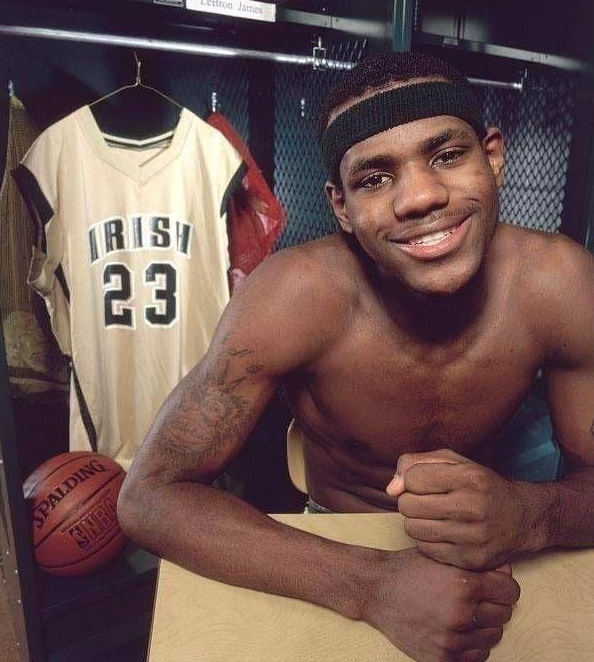 连续9年霸榜！皇马官网成最受欢迎俱乐部网站，利物浦次席（皇马官网九连冠：最受欢迎俱乐部网站，利物浦位列第二）