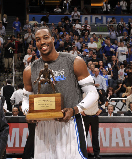 里奇：我的助攻？普利希奇就像磁铁，球似乎都在朝他飞去（里奇：助攻为何多？普利希奇像磁铁，皮球总往他那儿去）