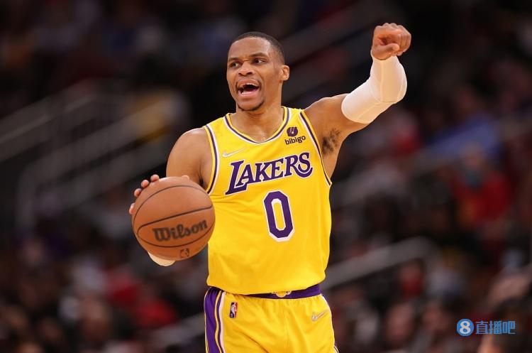 罗马诺：拜仁不会很快决定买断雅克松，但球员不会留在切尔西（罗马诺：拜仁暂缓雅克松买断决定，球员不会继续效力切尔西）